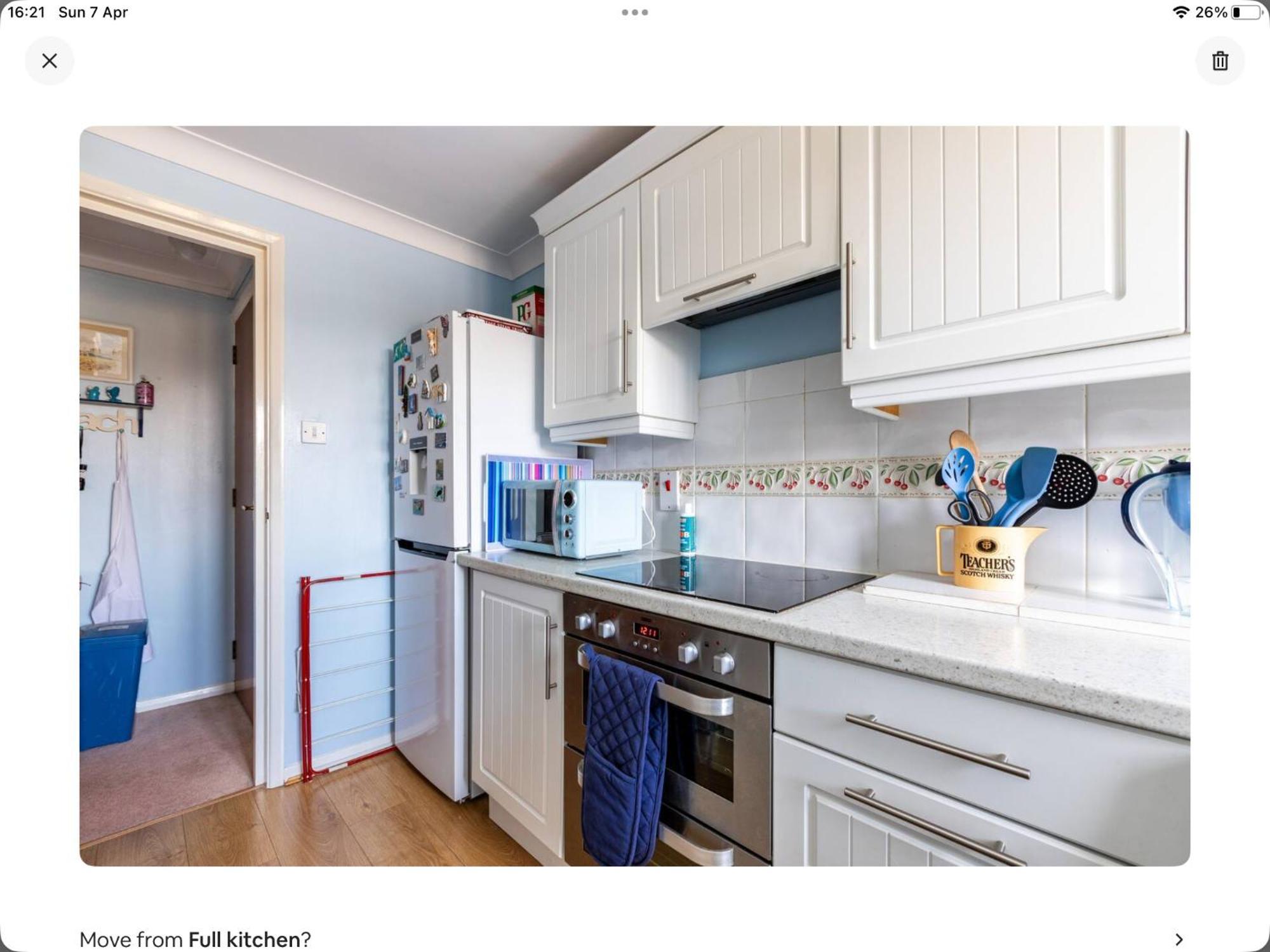 2 bedrooms apartment with free parking Lancing Buitenkant foto